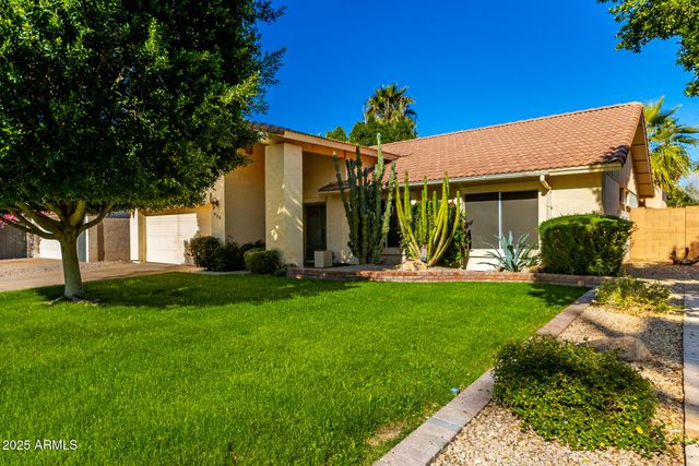 938 E DRIFTWOOD Drive, Tempe, AZ 85283