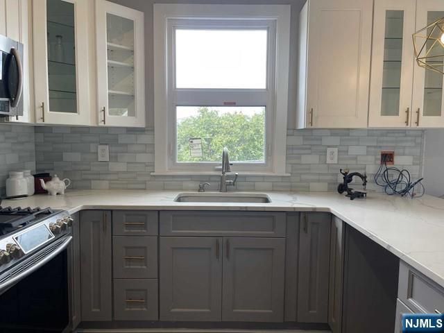 125 Marsellus Place 2, Garfield, NJ 07026