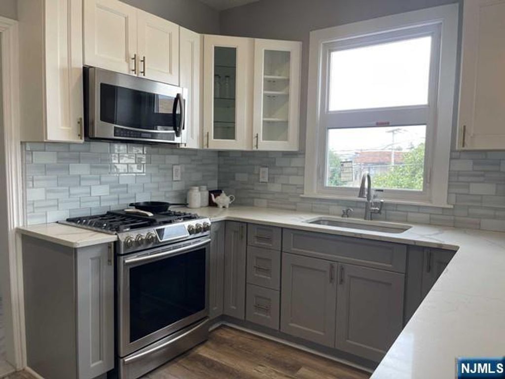 125 Marsellus Place 2, Garfield, NJ 07026