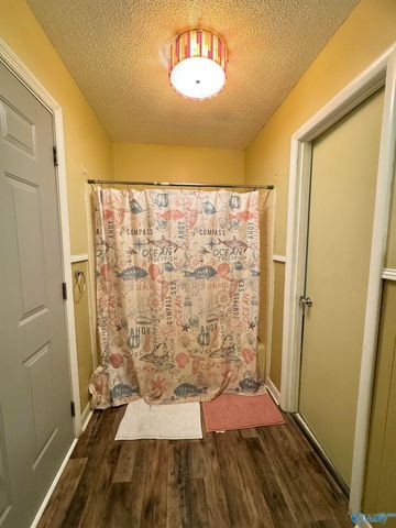 914 6th Avenue Sw SW, Decatur, AL 35601