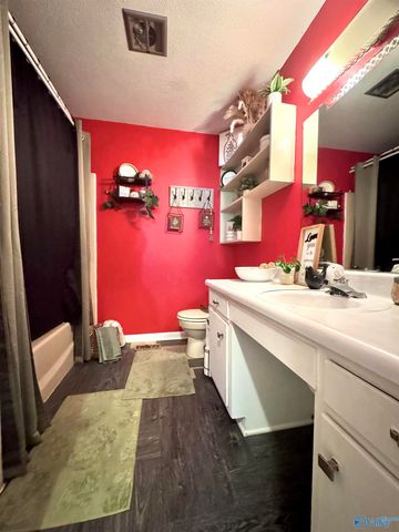 914 6th Avenue Sw SW, Decatur, AL 35601