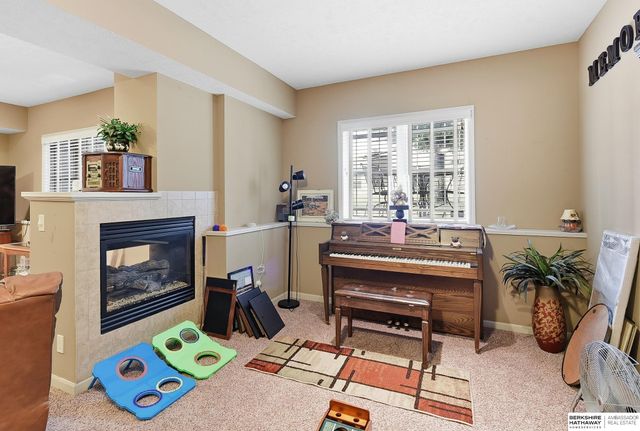 5951 N 92nd Avenue, Omaha, NE 68134