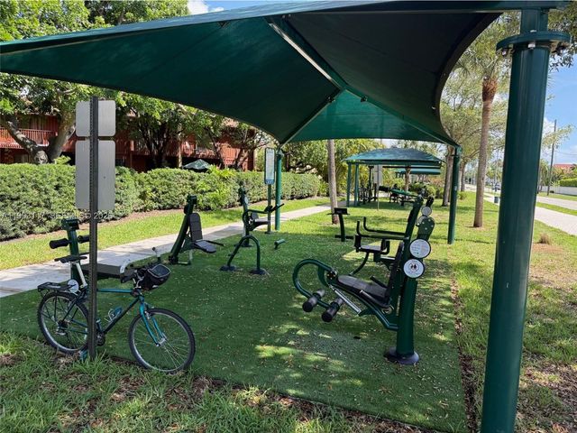 426 SE 3rd Street, Dania Beach, FL 33004