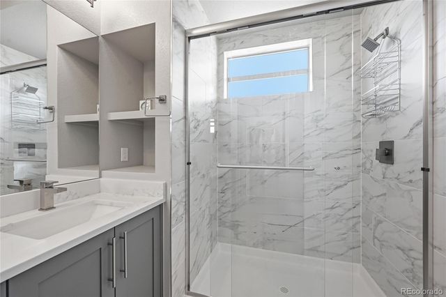 4045 S Teller Street, Denver, CO 80235