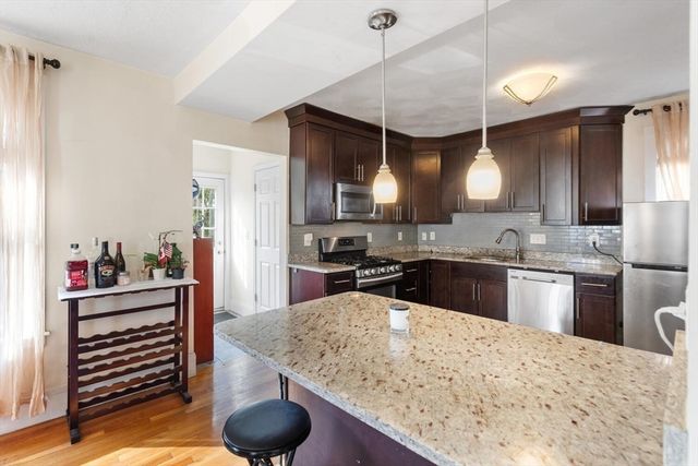 10 Columbus Ave, Saugus, MA 01906