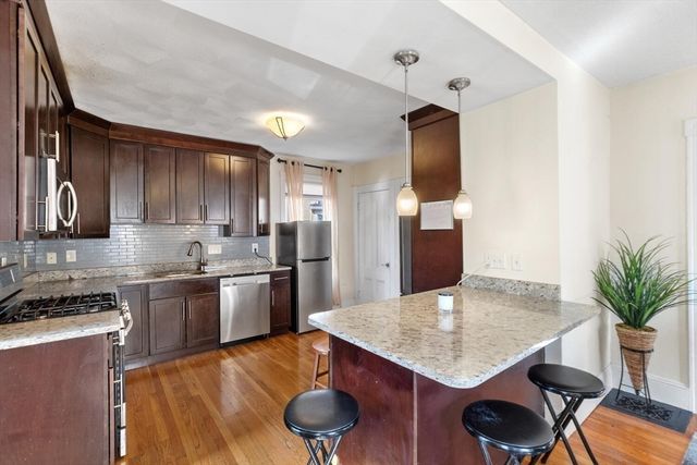 10 Columbus Ave, Saugus, MA 01906