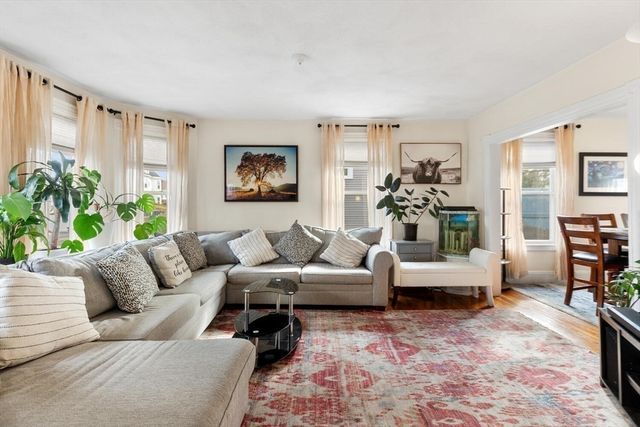 10 Columbus Ave, Saugus, MA 01906