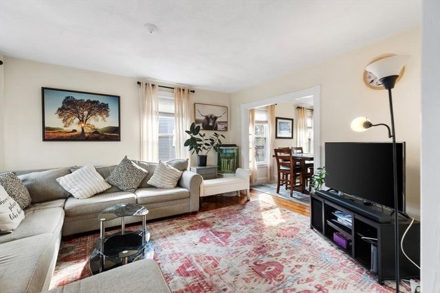 10 Columbus Ave, Saugus, MA 01906