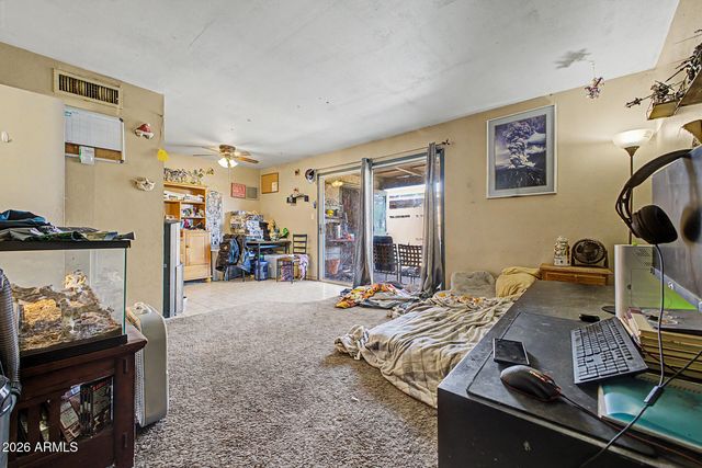 6048 W GOLDEN Lane, Glendale, AZ 85302