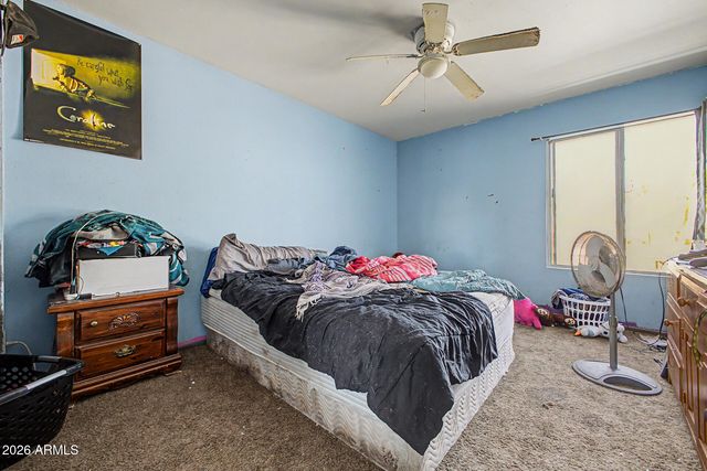 6048 W GOLDEN Lane, Glendale, AZ 85302