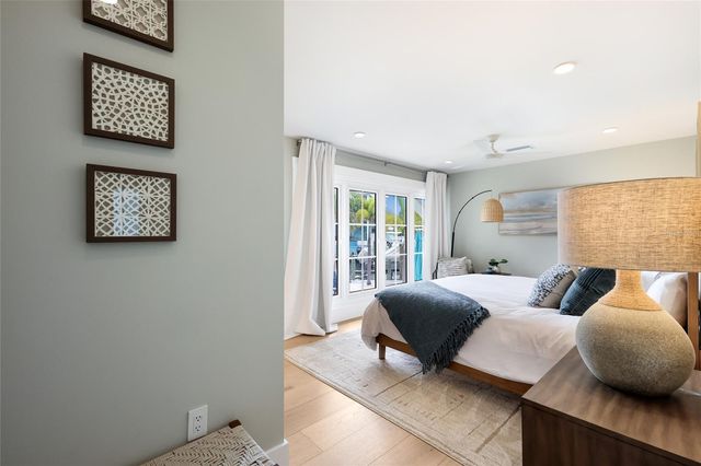 511 59TH STREET, Bradenton Beach, FL 34217