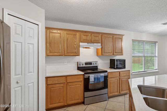 3119 MAJESTIC OAKS Lane, Green Cove Springs, FL 32043