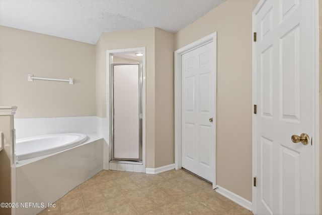 3119 MAJESTIC OAKS Lane, Green Cove Springs, FL 32043
