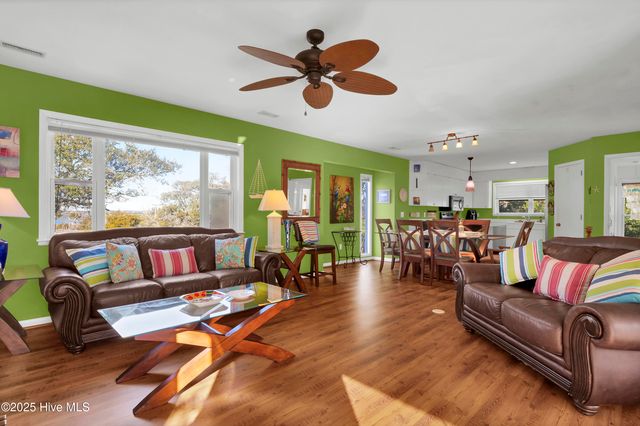 111 Cutlass Drive, Holly Ridge, NC 28445