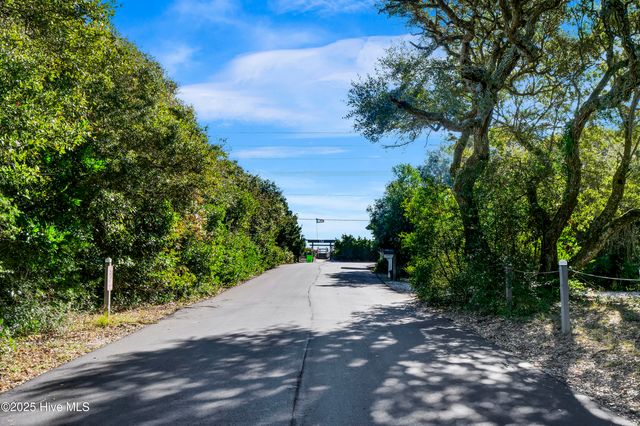 111 Cutlass Drive, Holly Ridge, NC 28445