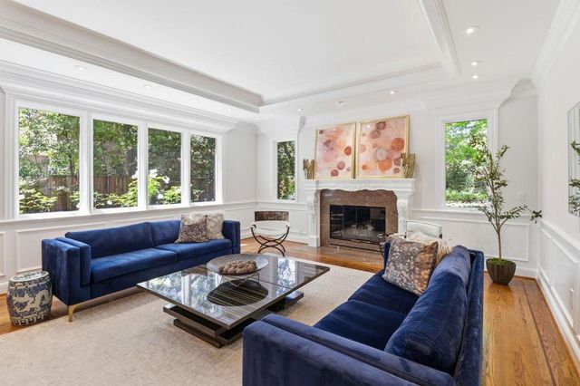 90 Holbrook Lane, Atherton, CA 94027