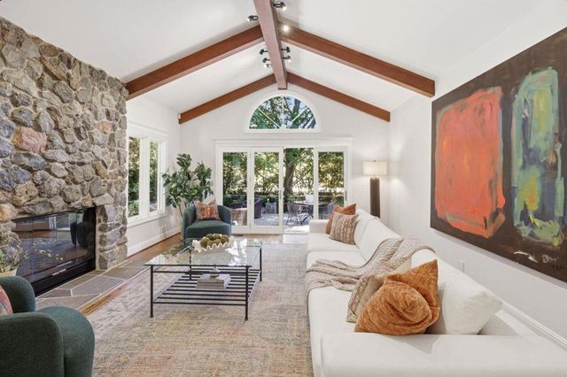 90 Holbrook Lane, Atherton, CA 94027