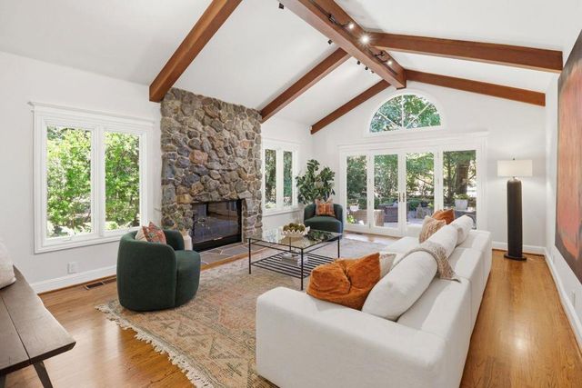 90 Holbrook Lane, Atherton, CA 94027