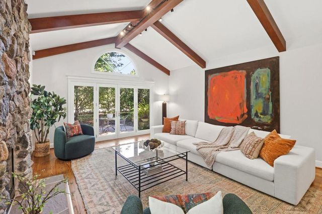 90 Holbrook Lane, Atherton, CA 94027