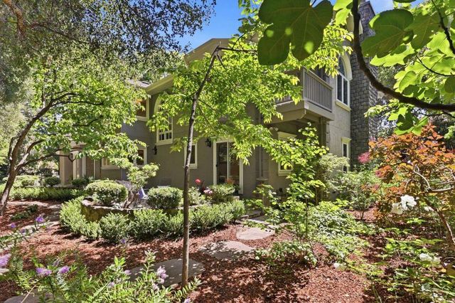 90 Holbrook Lane, Atherton, CA 94027