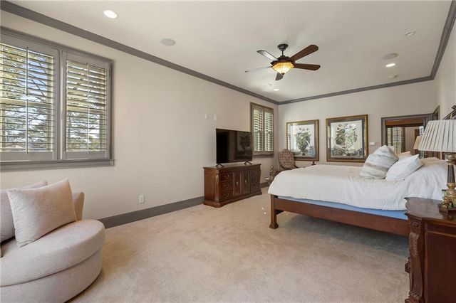 6402 Lakeview Drive, Buford, GA 30518