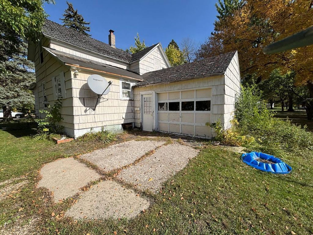 1111 3rd Avenue S, Wheaton, MN 56296 — photo 2