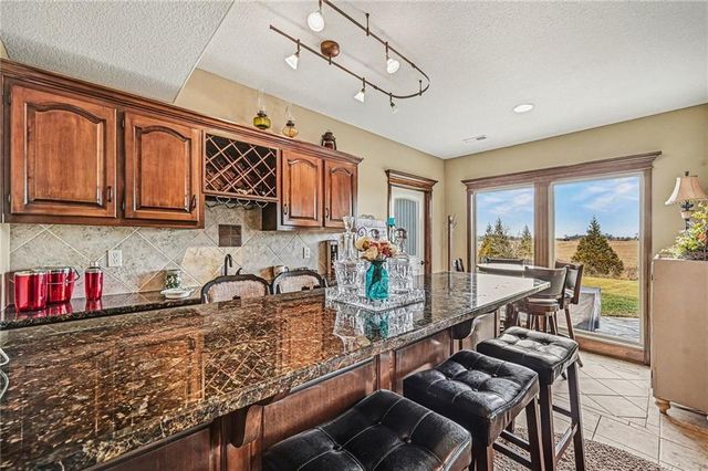 17450 NW 130th Terrace, Platte City, MO 64079