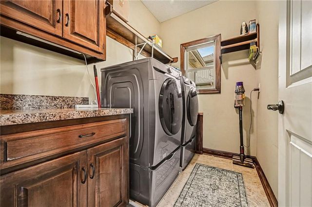 17450 NW 130th Terrace, Platte City, MO 64079