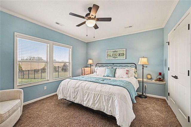 17450 NW 130th Terrace, Platte City, MO 64079