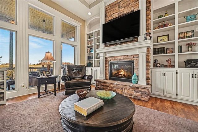 17450 NW 130th Terrace, Platte City, MO 64079