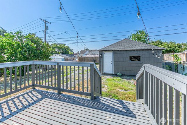 516 S 57th Street, Tacoma, WA 98408