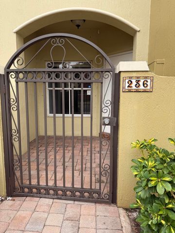 236 Lake Monterey Circle, Boynton Beach, FL 33426
