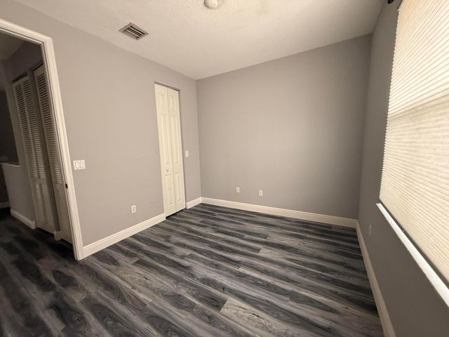 236 Lake Monterey Circle, Boynton Beach, FL 33426