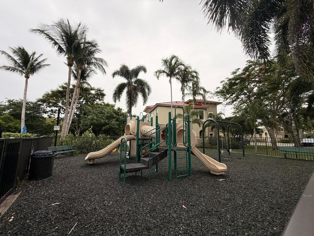 236 Lake Monterey Circle, Boynton Beach, FL 33426
