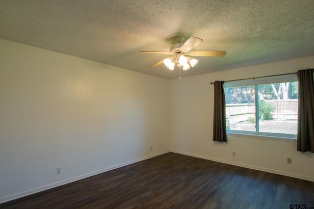 4016 Pollard Dr, Tyler, TX 75701