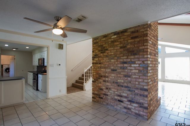 4016 Pollard Dr, Tyler, TX 75701