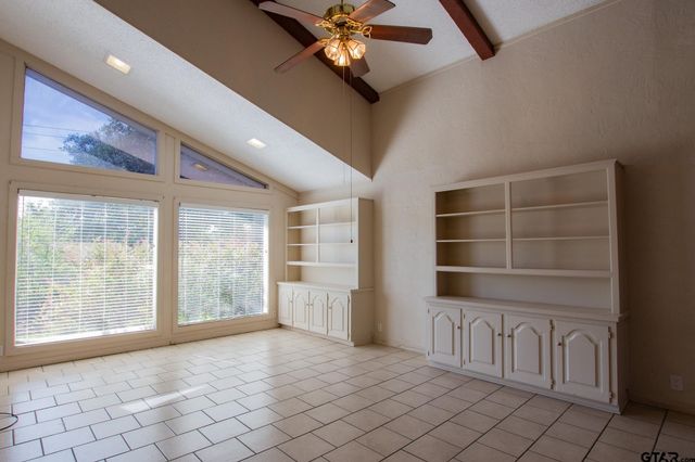 4016 Pollard Dr, Tyler, TX 75701