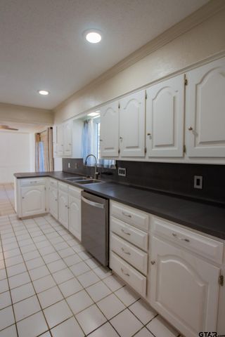 4016 Pollard Dr, Tyler, TX 75701