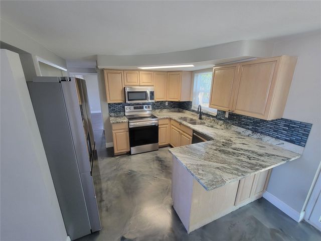 4214 RIDGEFIELD AVENUE, Holiday, FL 34691