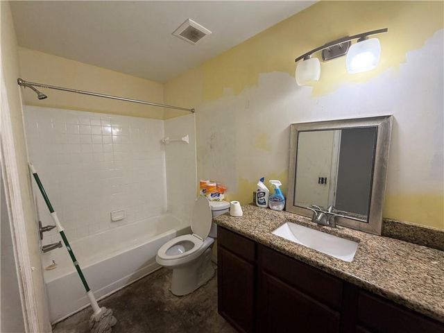 6526 4th St, Vero Beach, FL 32968