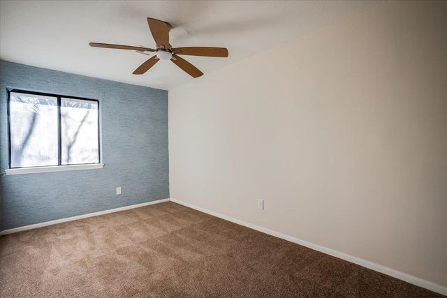 504 S Paula Ave, Wichita, KS 67209