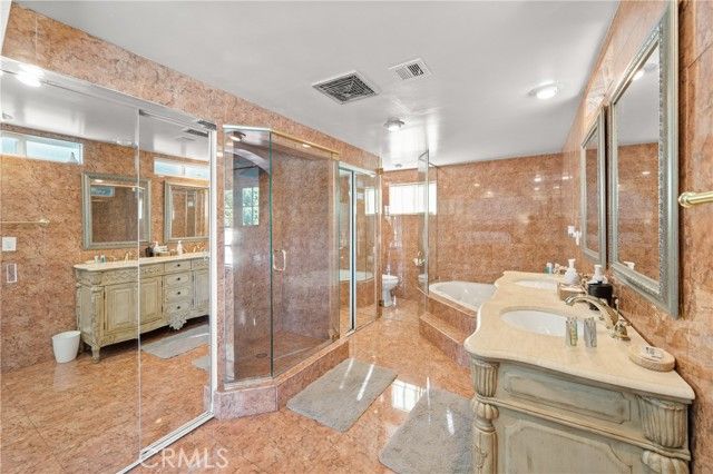 6045 Sausalito Avenue, Woodland Hills (los Angeles), CA 91367