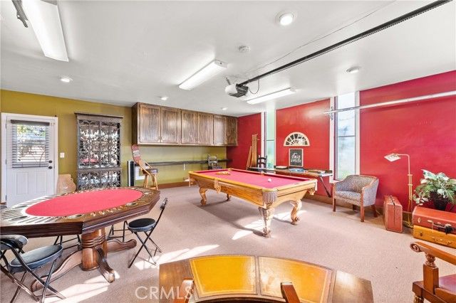 6045 Sausalito Avenue, Woodland Hills (los Angeles), CA 91367