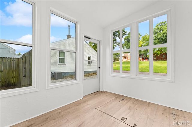 223 N 8th Street, Belleville, IL 62220