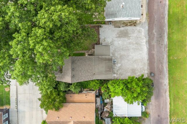 223 N 8th Street, Belleville, IL 62220