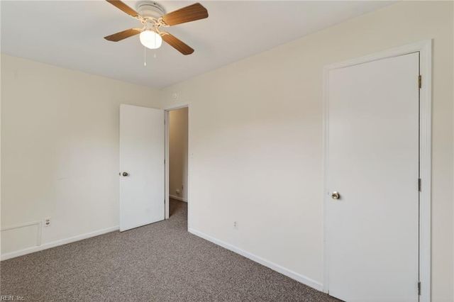 195 Bentley DR, Newport News, VA 23602