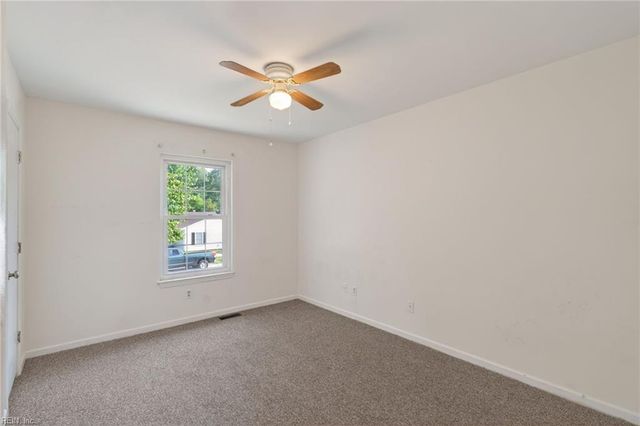 195 Bentley DR, Newport News, VA 23602