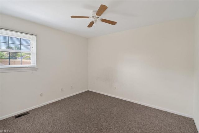 195 Bentley DR, Newport News, VA 23602