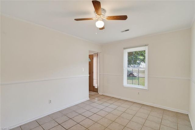 195 Bentley DR, Newport News, VA 23602