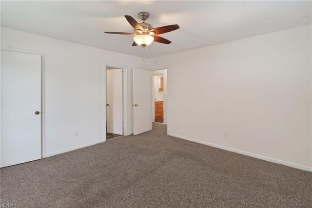 195 Bentley DR, Newport News, VA 23602